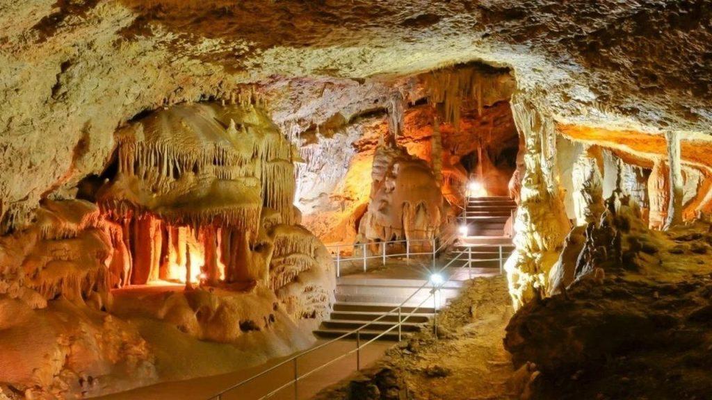 Пещера Кизил-Коба, фото